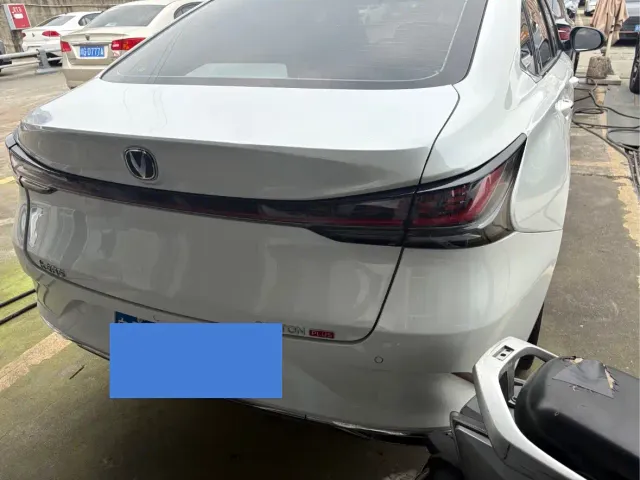 Changan Raeton Plus — Фото автомобиля 3
