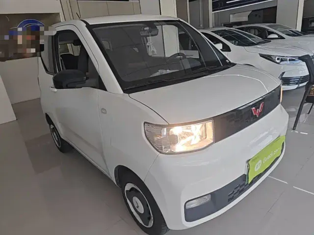 Wuling Hongguang Mini EV — Фото автомобиля 3