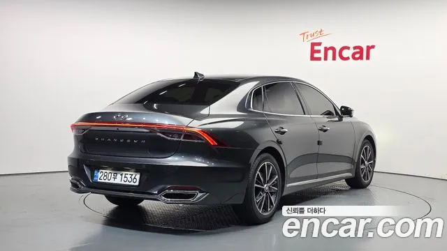 Hyundai Grandeur Новый Grandeur IG — Фото автомобиля 2