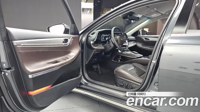 Hyundai Grandeur Grandeur (New) — Фото автомобиля 15