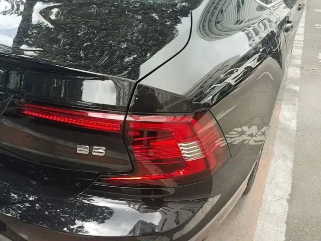 Volvo S90 — Фото автомобиля 7