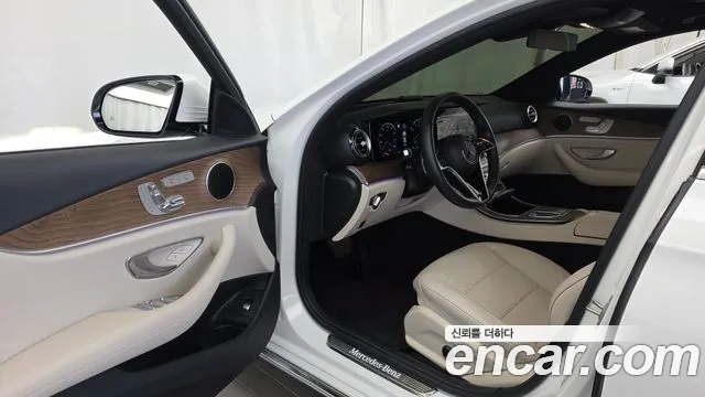 Mercedes-Benz E-Class W213 — Фото автомобиля 15