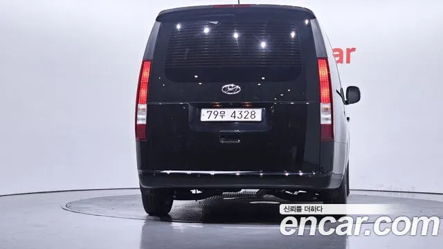 Hyundai Staria Staria Tourer 11 мест — Фото автомобиля 4