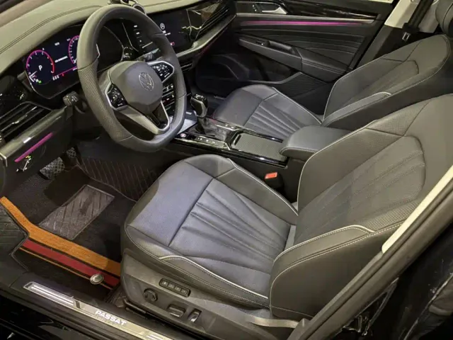 Volkswagen Passat — Фото автомобиля 14