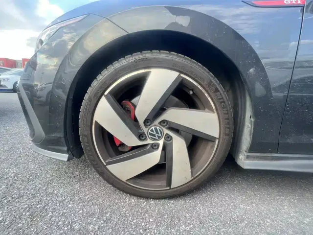 Volkswagen Golf GTI — Фото автомобиля 4
