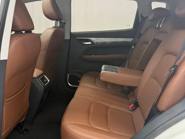 Geely Vision X6 — Фото автомобиля 11