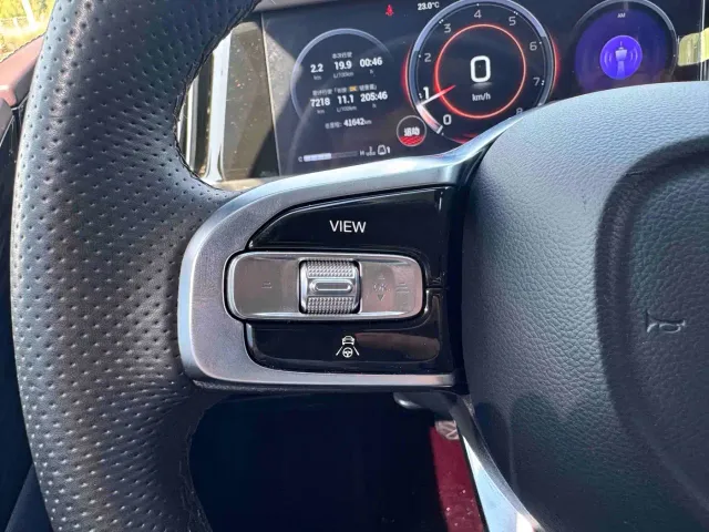 GAC Trumpchi M8 — Фото автомобиля 28