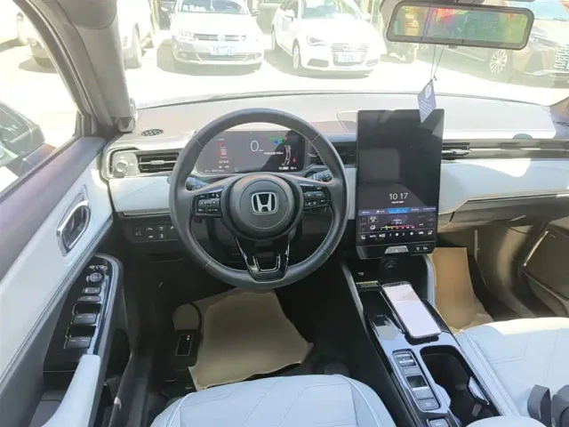 Honda e:NP1 — Фото автомобиля 10