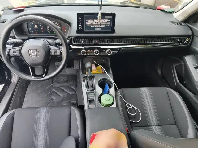 Honda Civic — Фото автомобиля 10