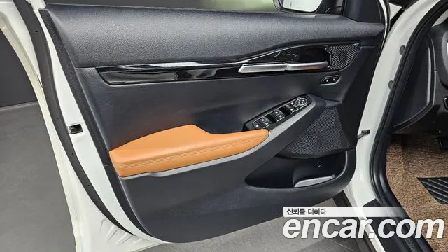 Kia Seltos New — Фото автомобиля 13