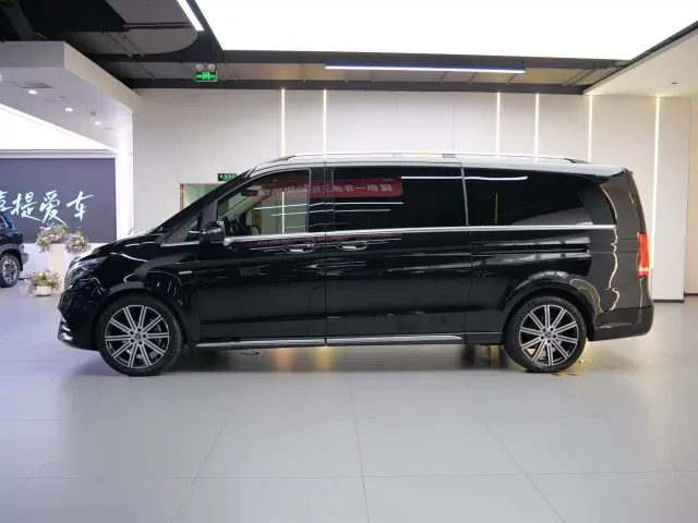 Mercedes-Benz V-Class — Фото автомобиля 4