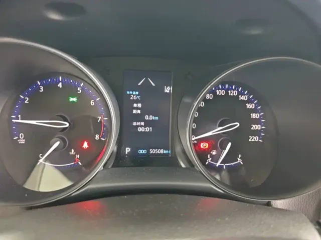Toyota C-HR — Фото автомобиля 7