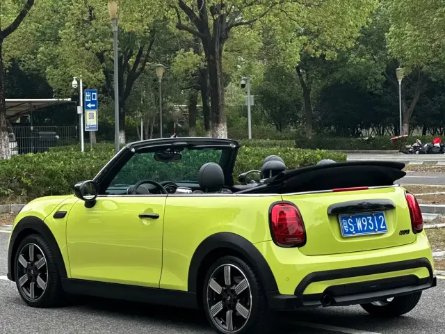 MINI Hatch — Фото автомобиля 5