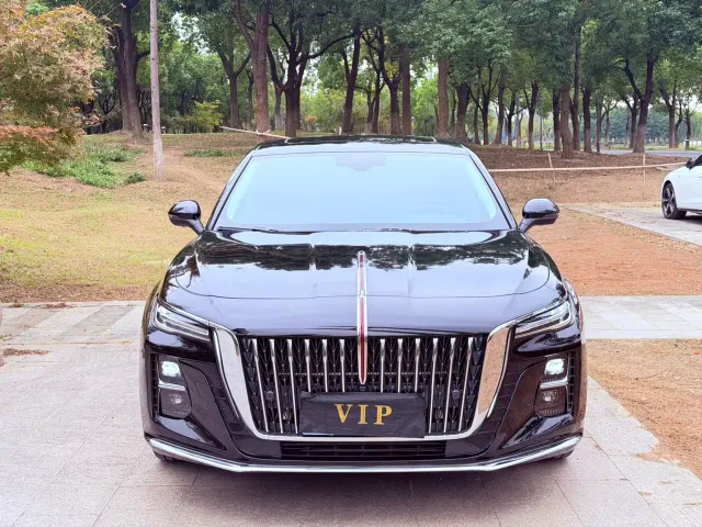 Hongqi H5 — Фото автомобиля 2