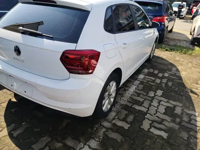 Volkswagen Polo — Фото автомобиля 7