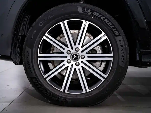 Mercedes-Benz GLE-Class — Фото автомобиля 12