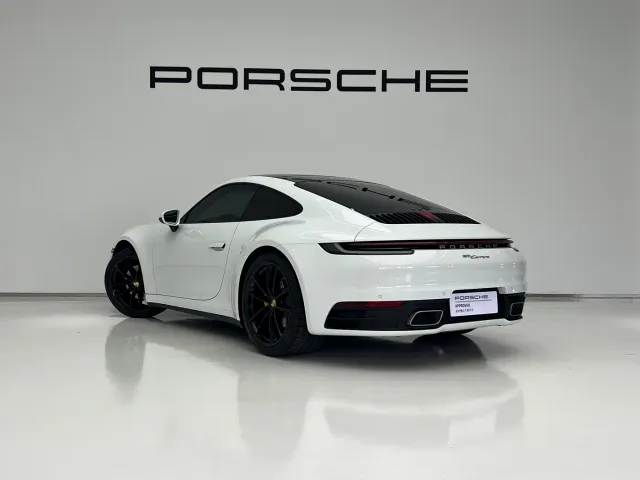 Porsche 911 — Фото автомобиля 7