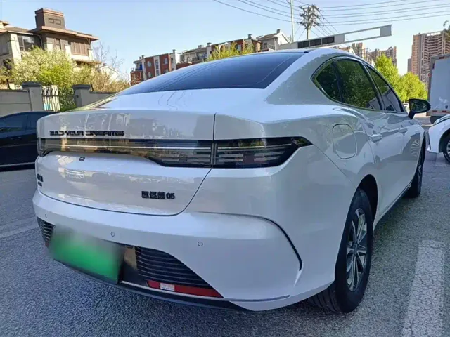 BYD Destroyer 05 — Фото автомобиля 4