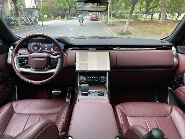 Land Rover Range Rover — Фото автомобиля 4