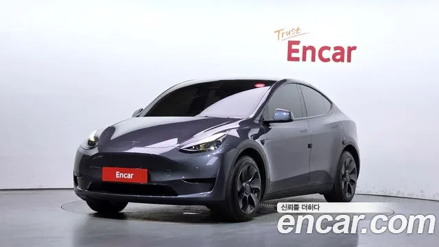Фотография автомобиля — Tesla Model Y