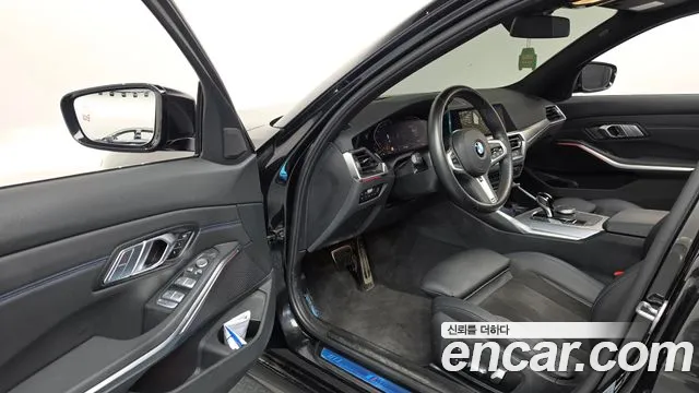BMW 3-Series 3 серия (G20) 320i M Sport — Фото автомобиля 10