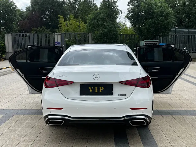 Mercedes-Benz C-Class — Фото автомобиля 12