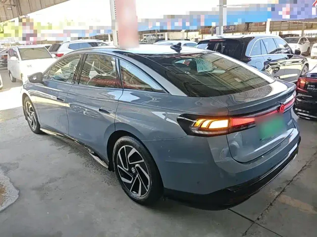 Volkswagen ID.7 Vizzion — Фото автомобиля 4