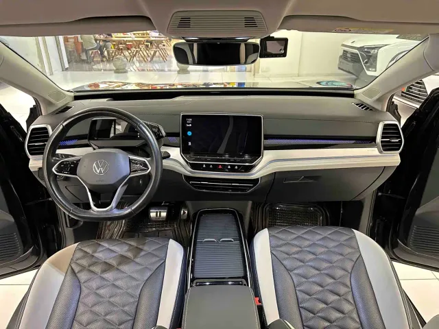 Volkswagen ID.6 CROZZ 2021 Facelift Long Range PRO — Фото автомобиля 21