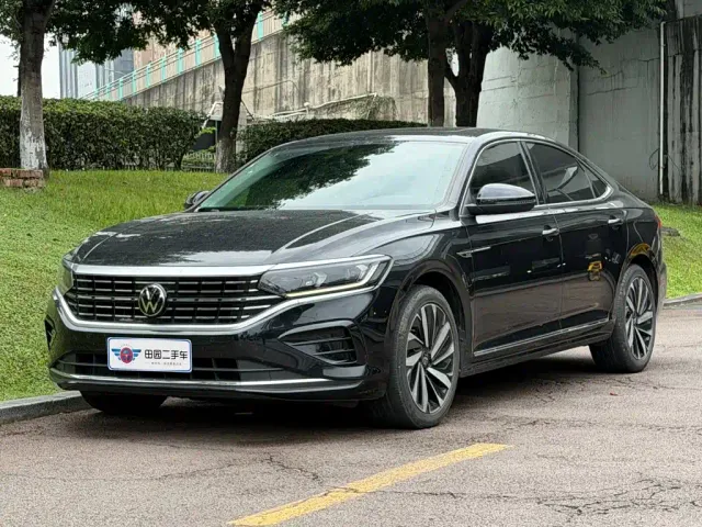Фотография автомобиля — Volkswagen Passat