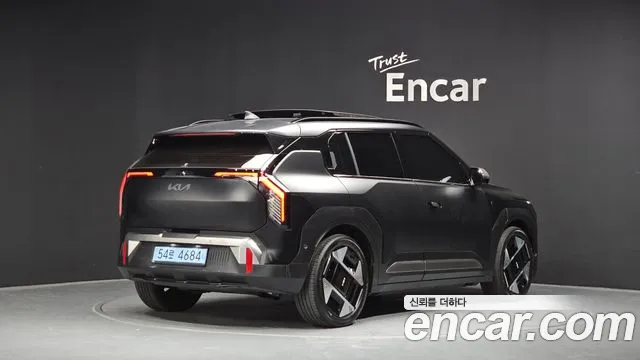 Kia EV3 — Фото автомобиля 2