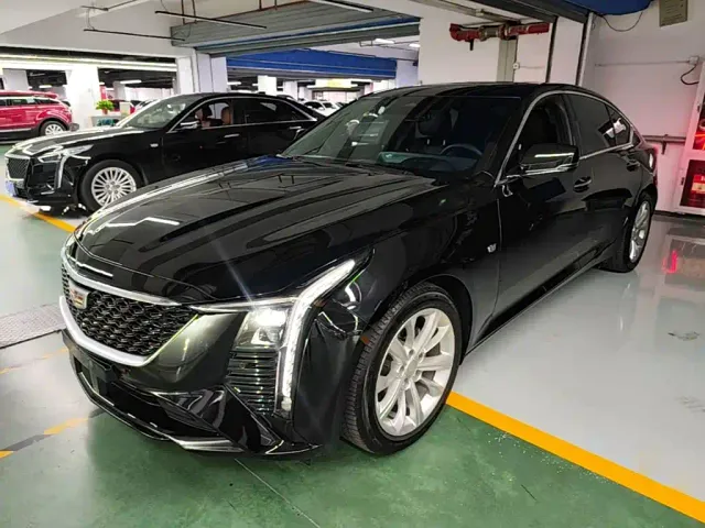 Фотография автомобиля — Cadillac CT5