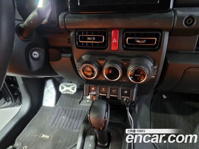 Suzuki Jimny — Фото автомобиля 20