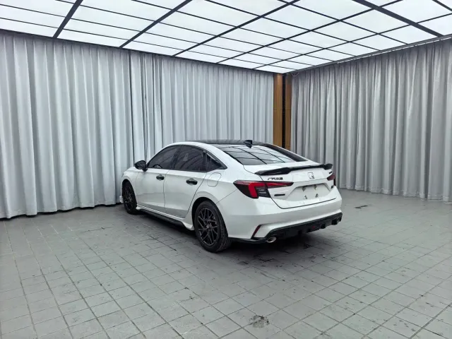 Honda Integra — Фото автомобиля 2