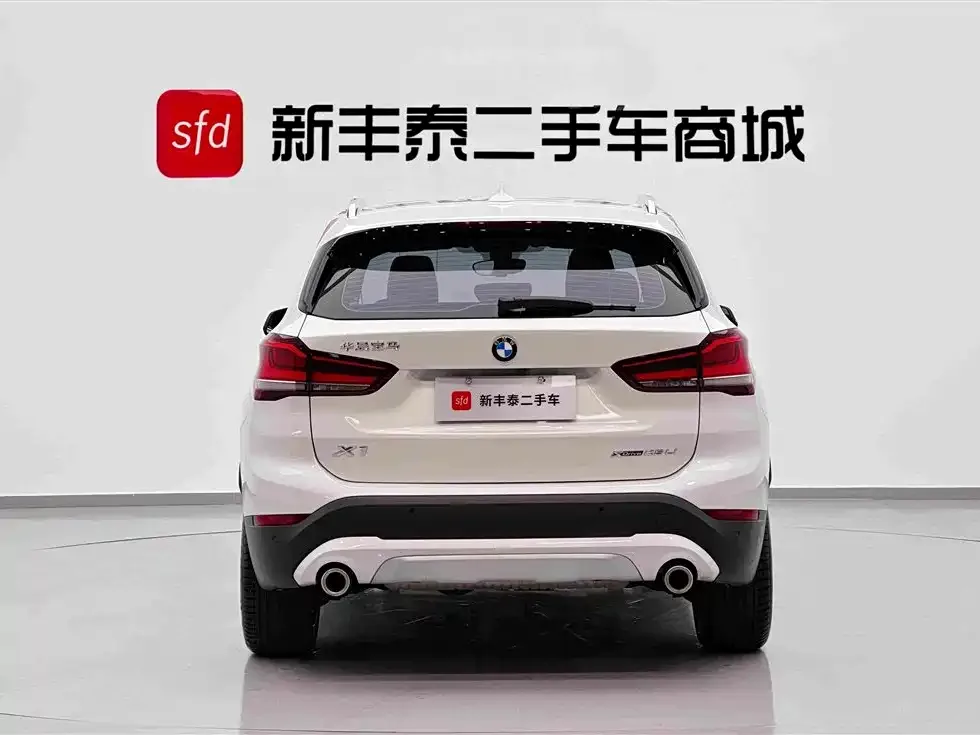 BMW BMW X1 2021 xDrive25Li Exclusive — Фото автомобиля 7