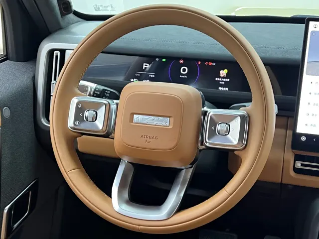 iCAR V27 — Фото автомобиля 22
