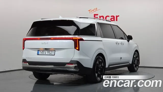 Kia Carnival 4th Gen — Фото автомобиля 2