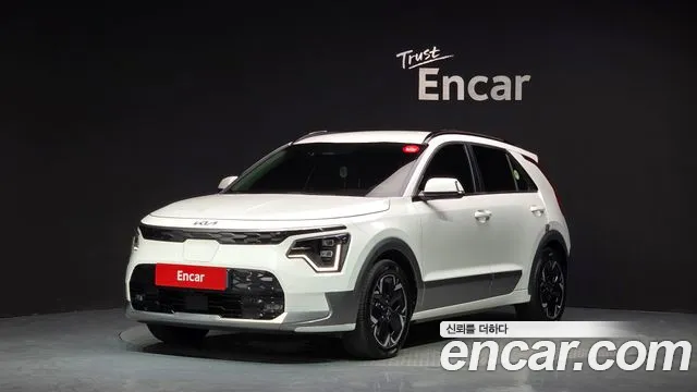 Фотография автомобиля — Kia Niro
