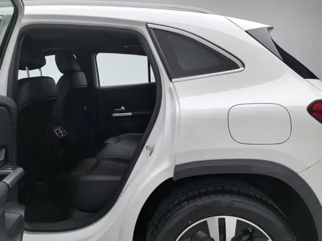 Mercedes-Benz GLA-Class — Фото автомобиля 15