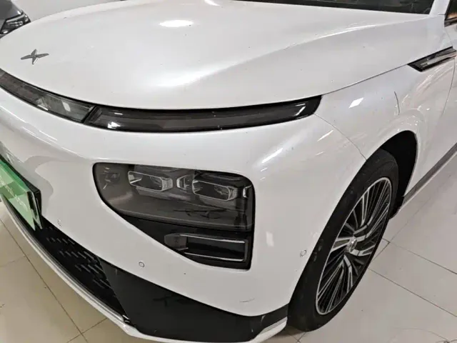Xpeng G9 — Фото автомобиля 23