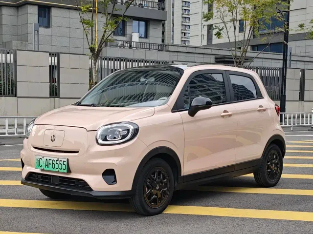 Фотография автомобиля — Leapmotor T03