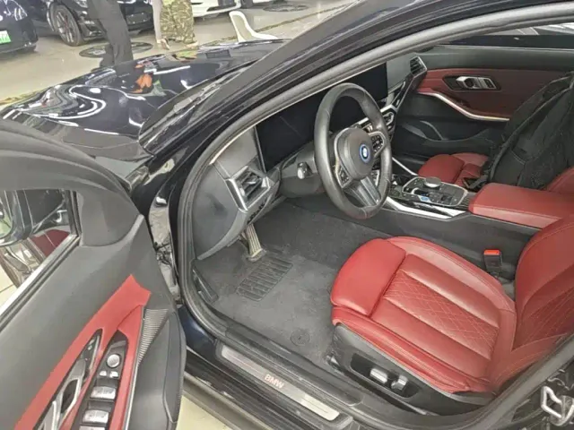 BMW i3 — Фото автомобиля 15