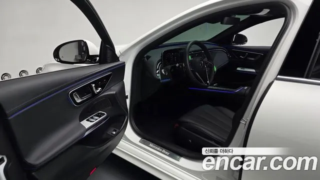 Mercedes-Benz E-Class W214 — Фото автомобиля 15