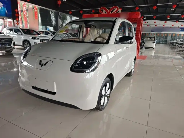 Фотография автомобиля — Wuling Hongguang Mini EV