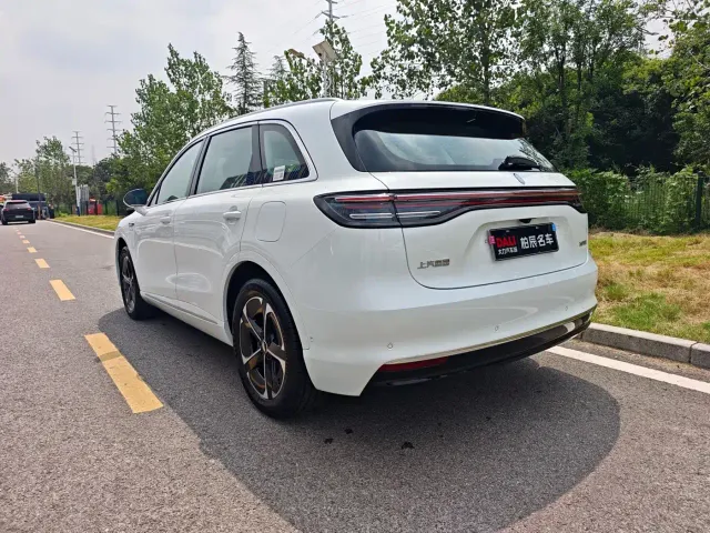 Shangjie SUV — Фото автомобиля 5