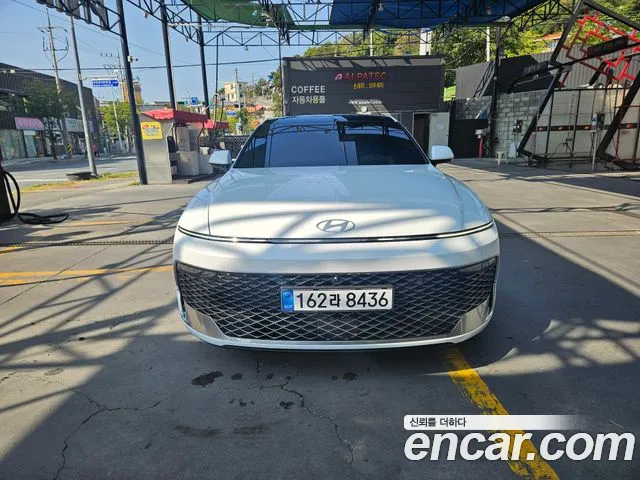 Фотография автомобиля — Hyundai Grandeur GN7