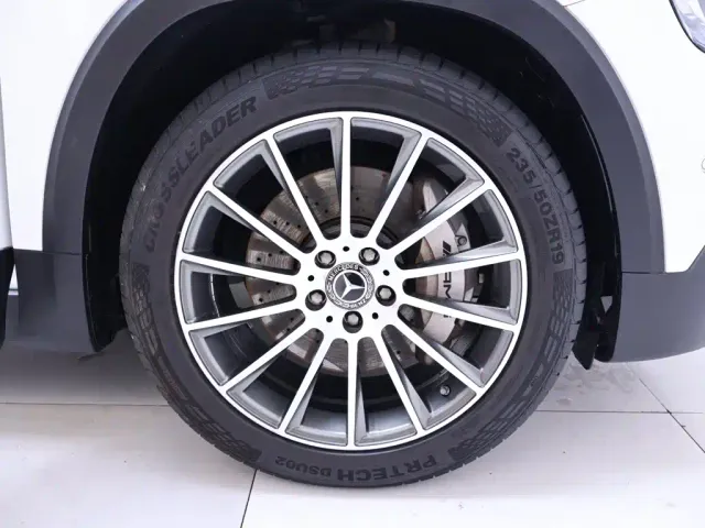 Mercedes-Benz GLB AMG — Фото автомобиля 6