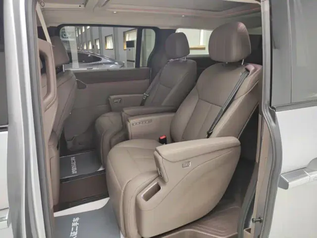 Arcfox Wendao V9 — Фото автомобиля 7
