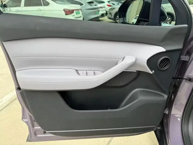 NIO NIO EC6 2023 75kWh — Фото автомобиля 4