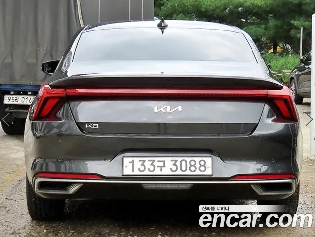 Kia K8 — Фото автомобиля 4