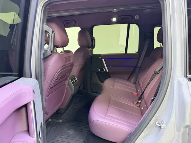 iCAR V27 — Фото автомобиля 9